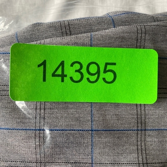 Calvin Klein Golf Men's Gray Checker Pattern Golf Shorts Flat Front Size 36 - Picture 13 of 13